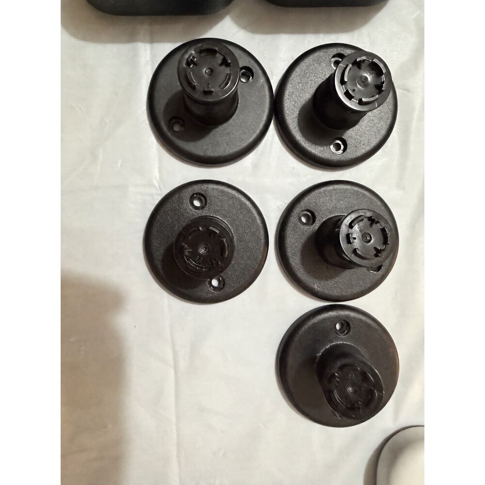 Blink Outdoor 4 5-Camera Security System Sync Module XR Mounts Tested - Picture 2 of 2